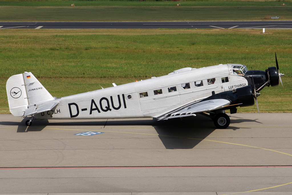 D-CDLH / D-AQUI 1936 Junkers Ju-52/3m
