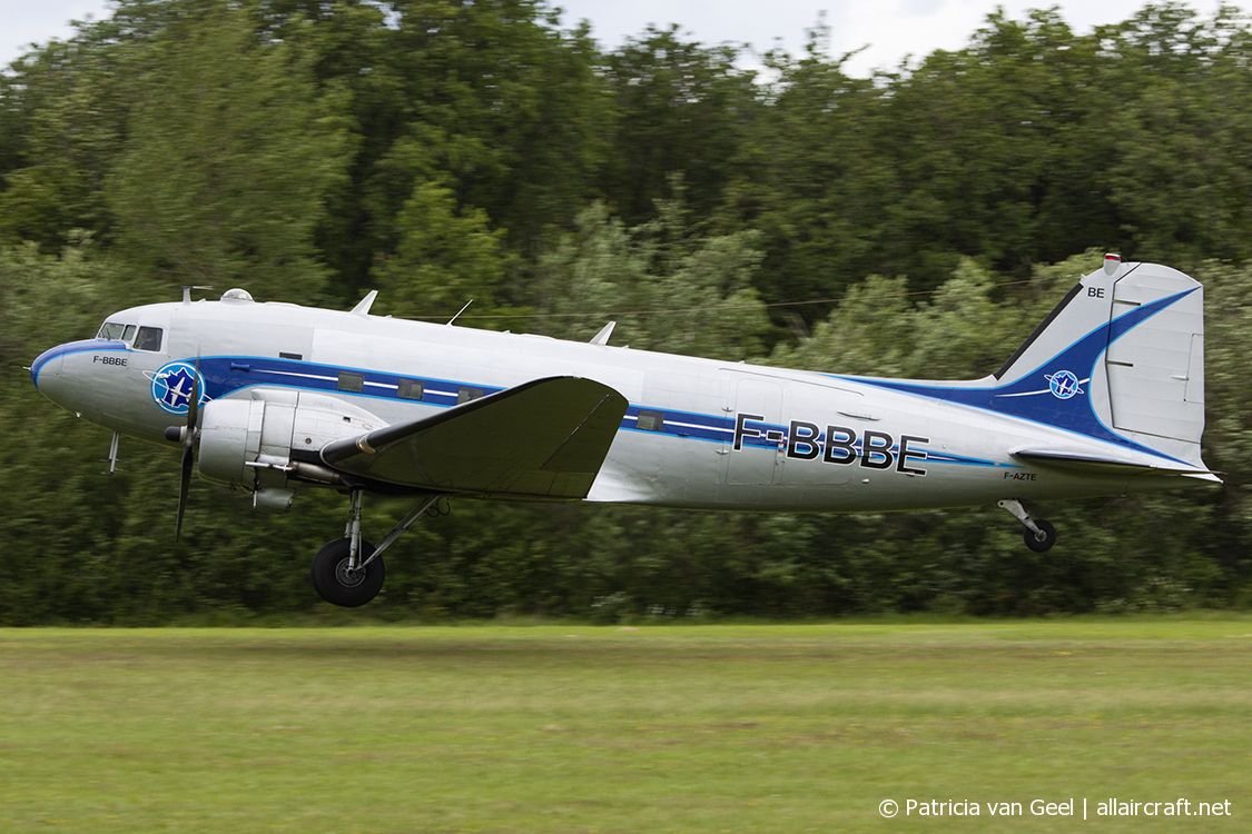 F-AZTE (9172) 1943 Douglas C-47A Skytrain