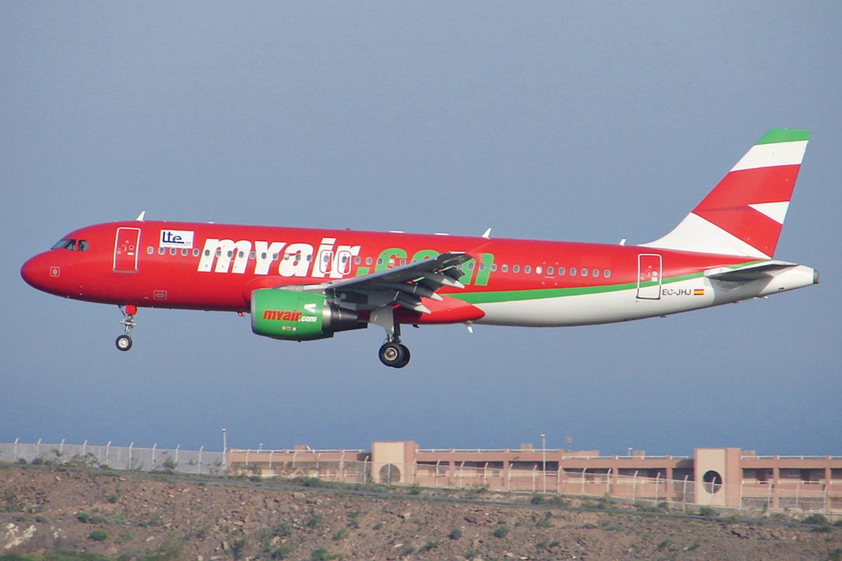 EC-JHJ (1775) 2002 Airbus A320-214