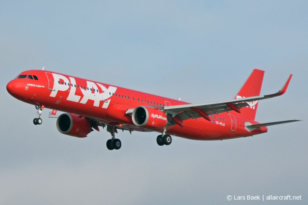 TF-PLA (7939) 2018 Airbus A321-251N