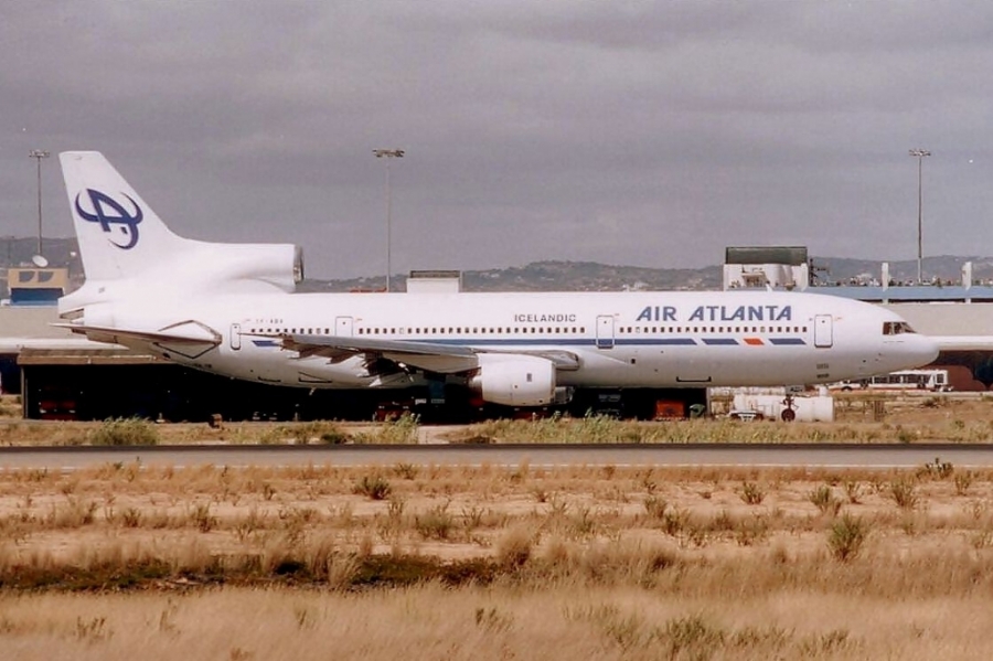 TF-ABV (cn 193R-1033) Lockheed L-1011-1