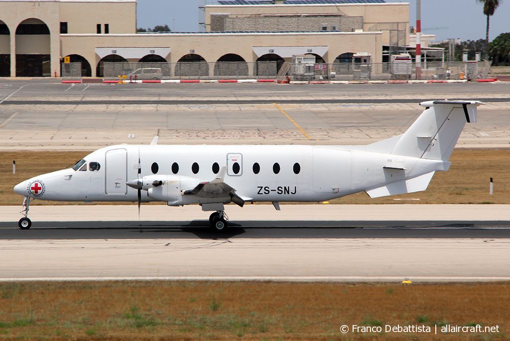 ZS-SNJ (UE-131) 1995 Beechcraft 1900D