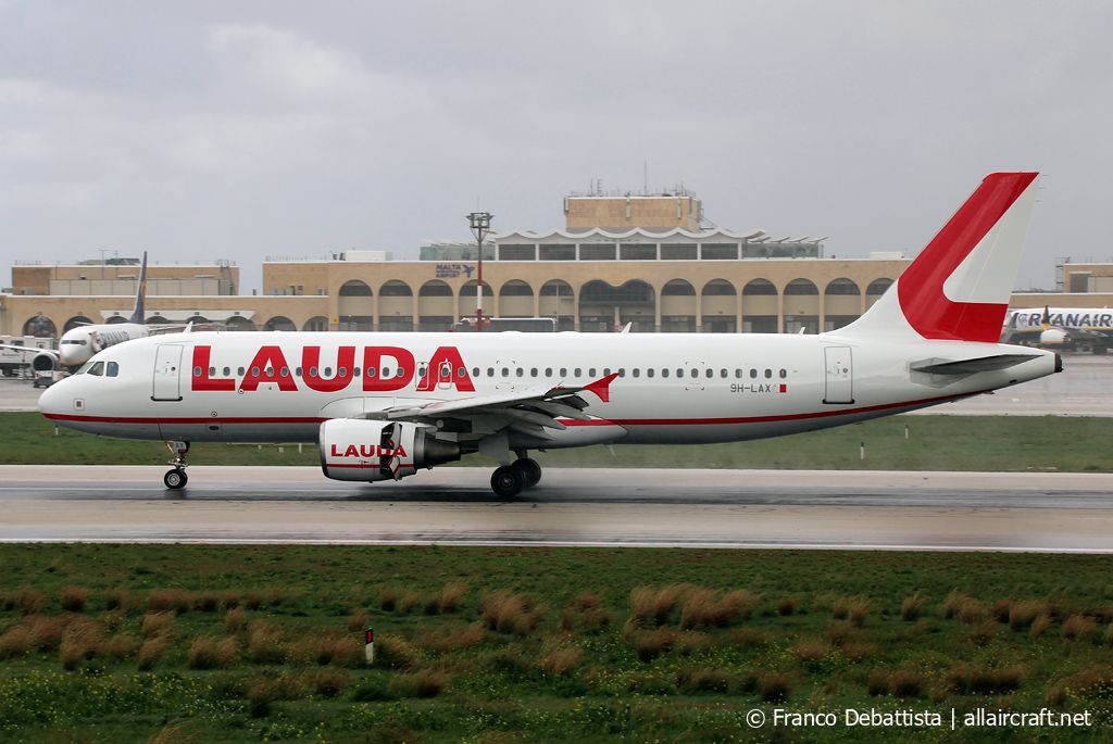 9H-LAX (3272) 2007 Airbus A320-214
