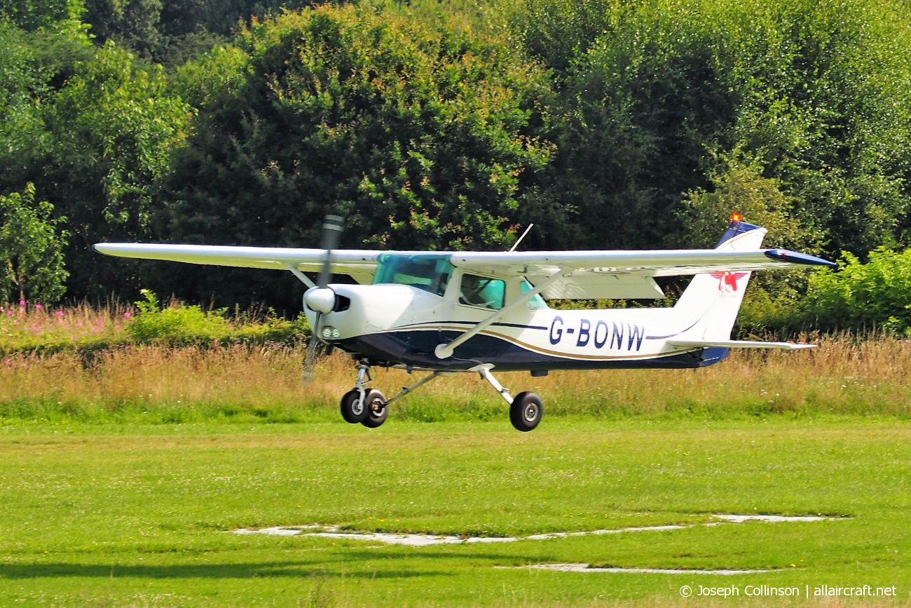 G-BONW (152-80401) 1978 Cessna 152