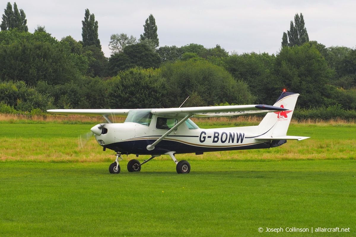 G-BONW (152-80401) 1978 Cessna 152