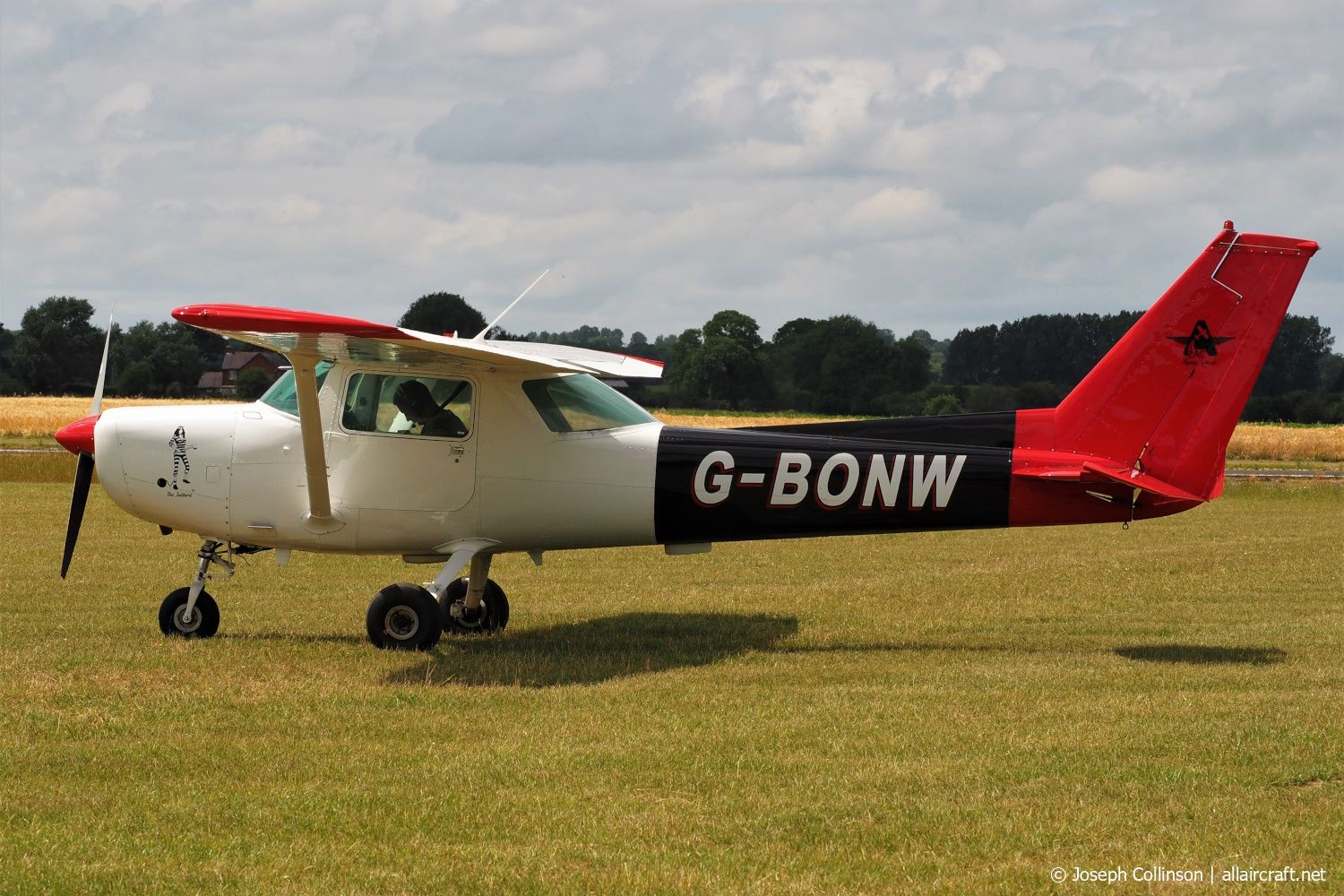 G-BONW (152-80401) 1978 Cessna 152