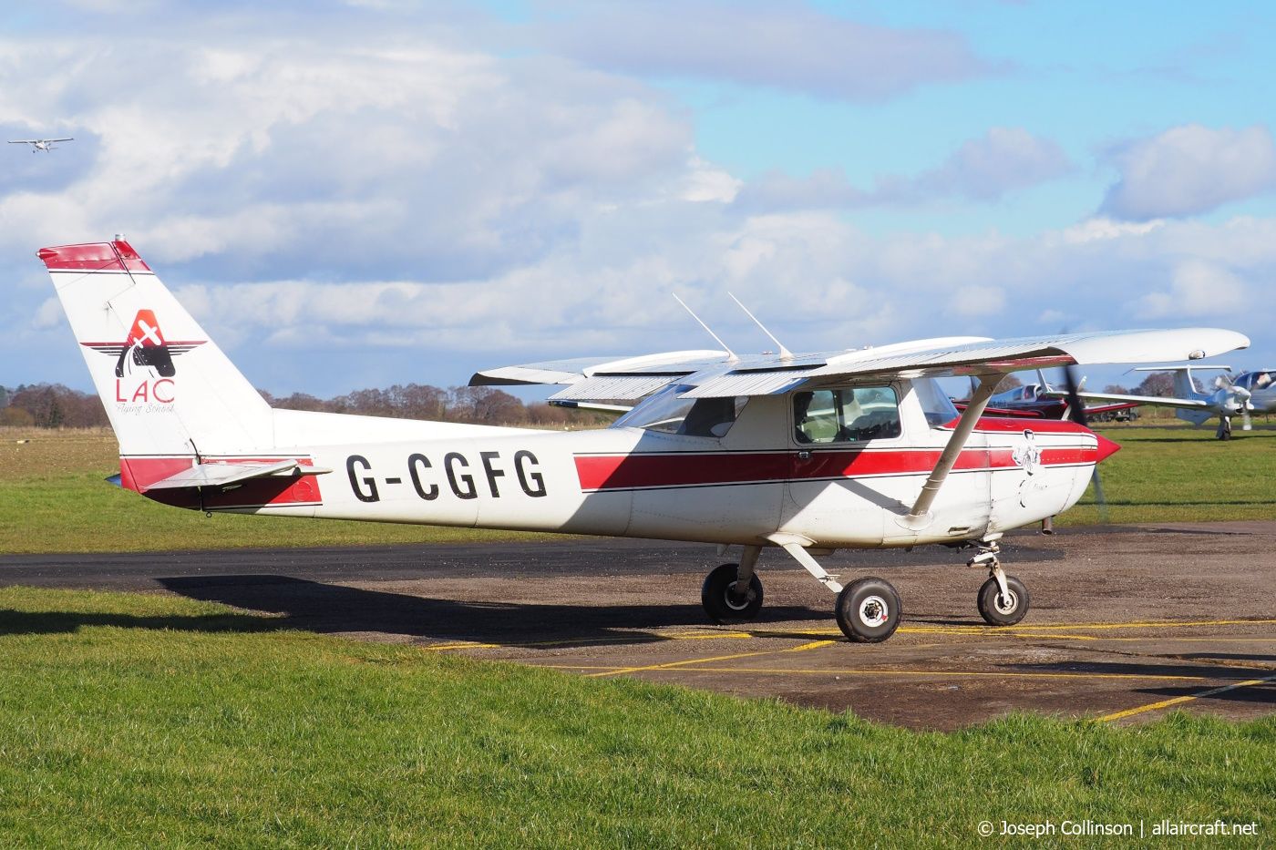 G-CGFG (15285724) 1983 Cessna 152
