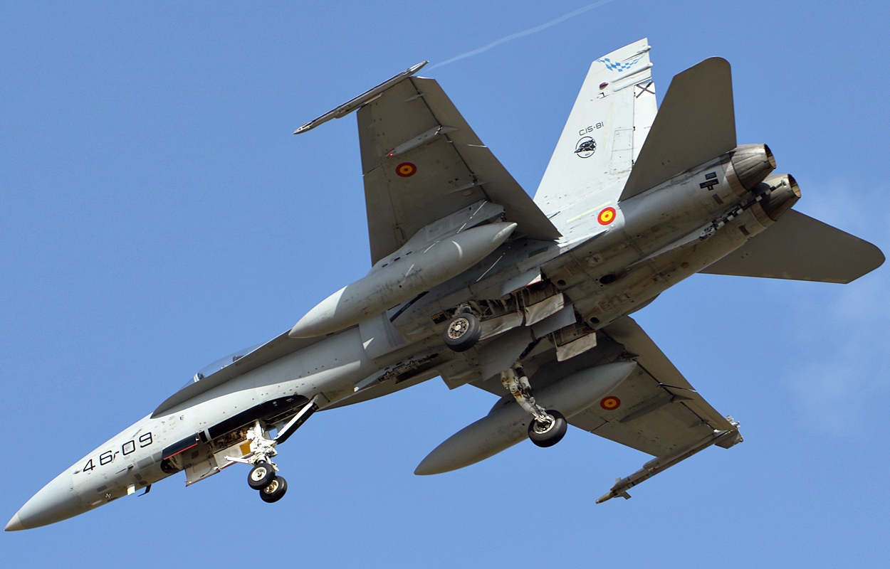 C.15-81 / 46-09 McDonnell Douglas EF-18A Hornet
