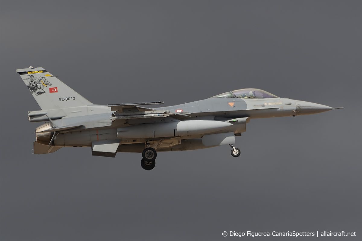 92-0013 (4R-114) 1992 General Dynamics F-16C