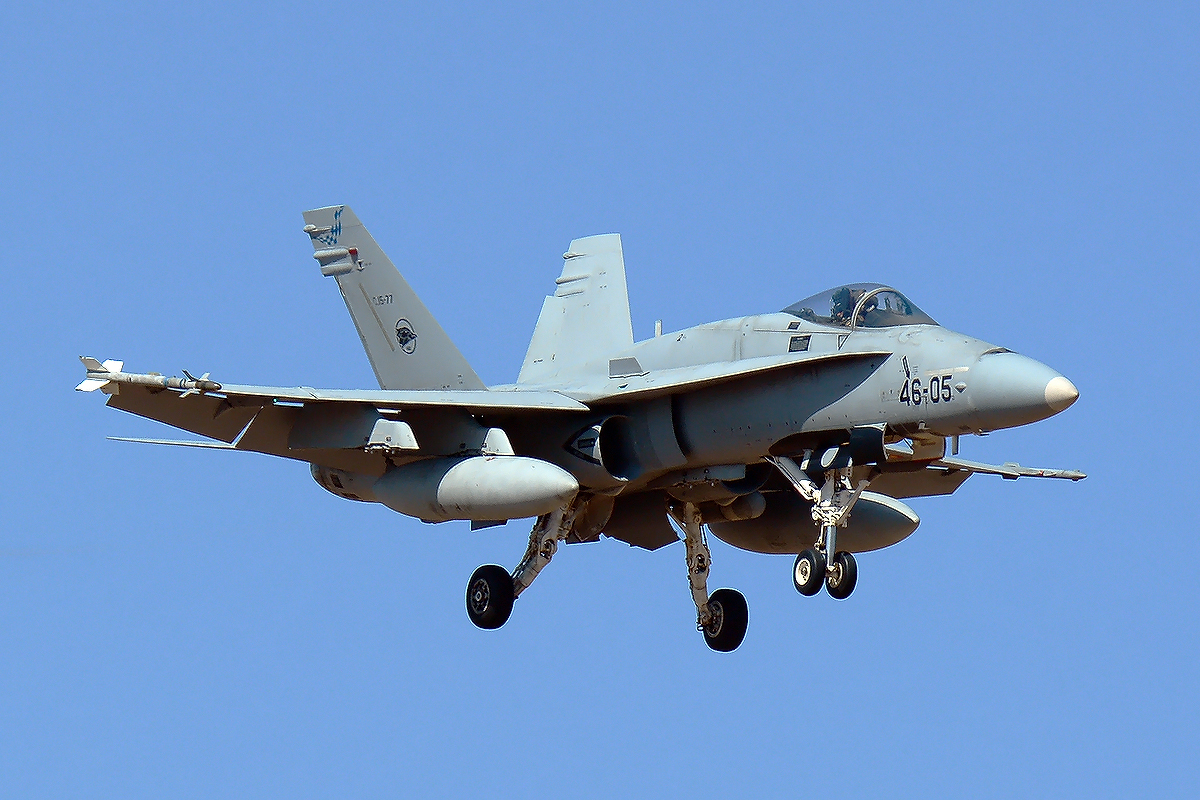C.15-77 / 46-05 McDonnell Douglas F/A-18A Hornet