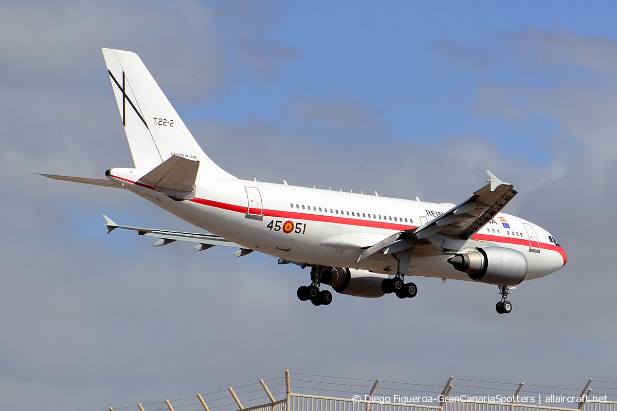 T.22-2 (551) 1990 Airbus A310-304