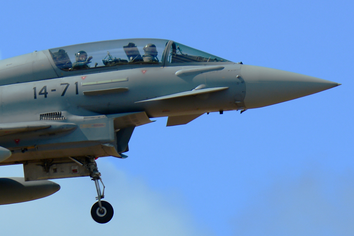 CE.16-12 / 14-71 (ST011) Eurofighter EF-2000 Typhoon T
