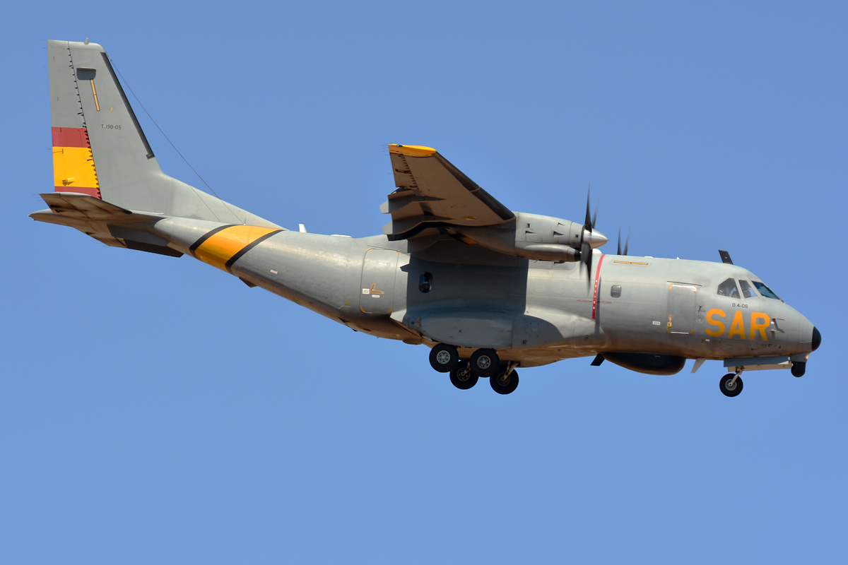 T.19B-05 (C036) 1990 CASA CN-235-100M