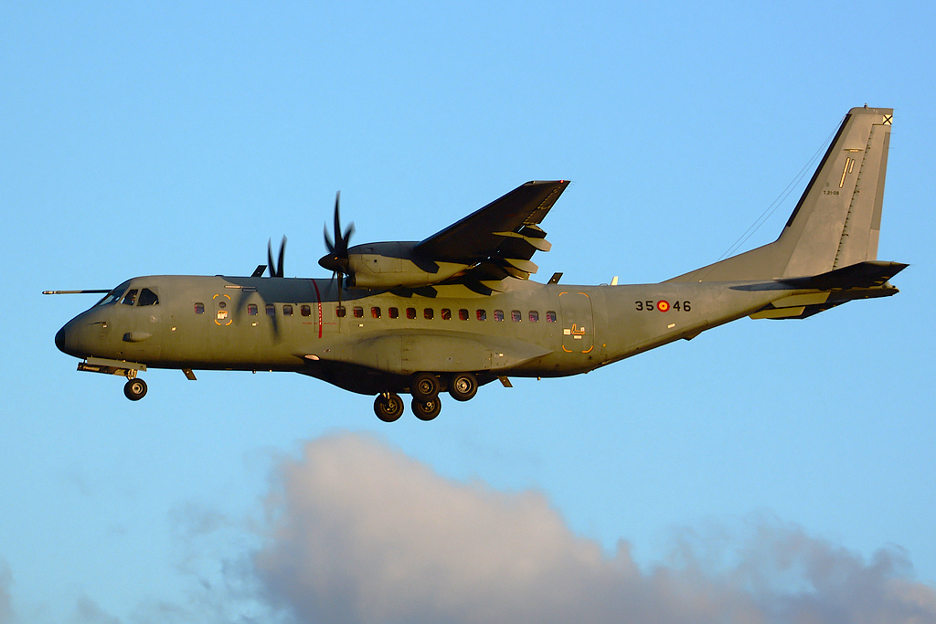 T.21-08 / 35-46 2004 CASA C-295M