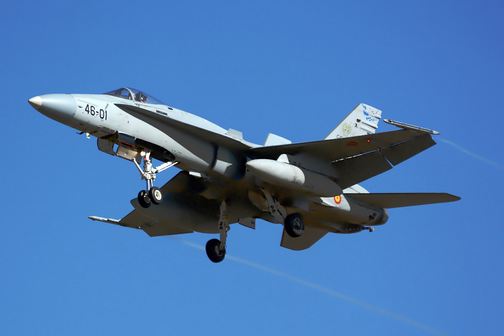 C.15-87 / 46-15 McDonnell Douglas EF-18A Hornet