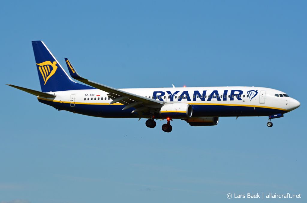 SP-RSE (44839) 2018 Boeing 737-8AS(WL)