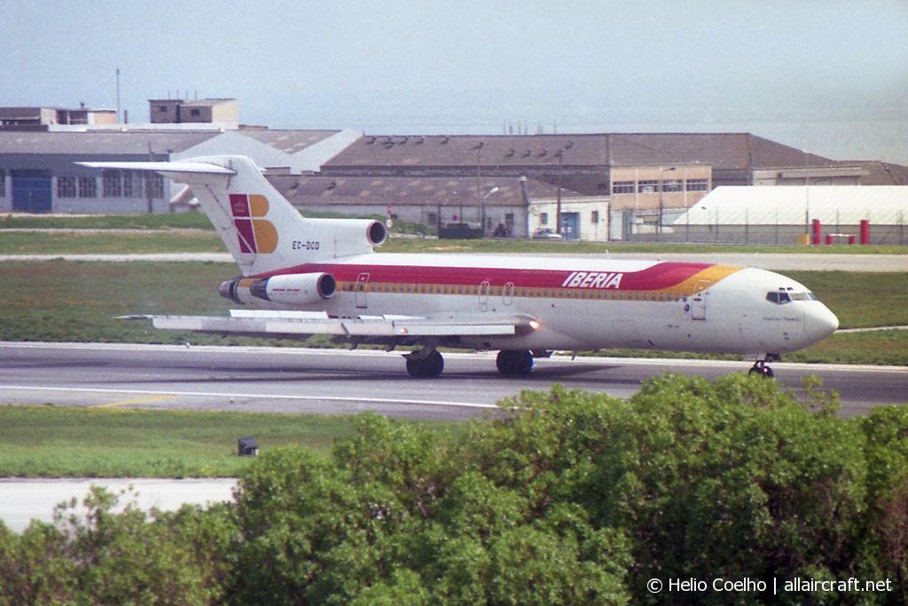 EC-DCD (21610) 1978 Boeing 727-256(Adv)