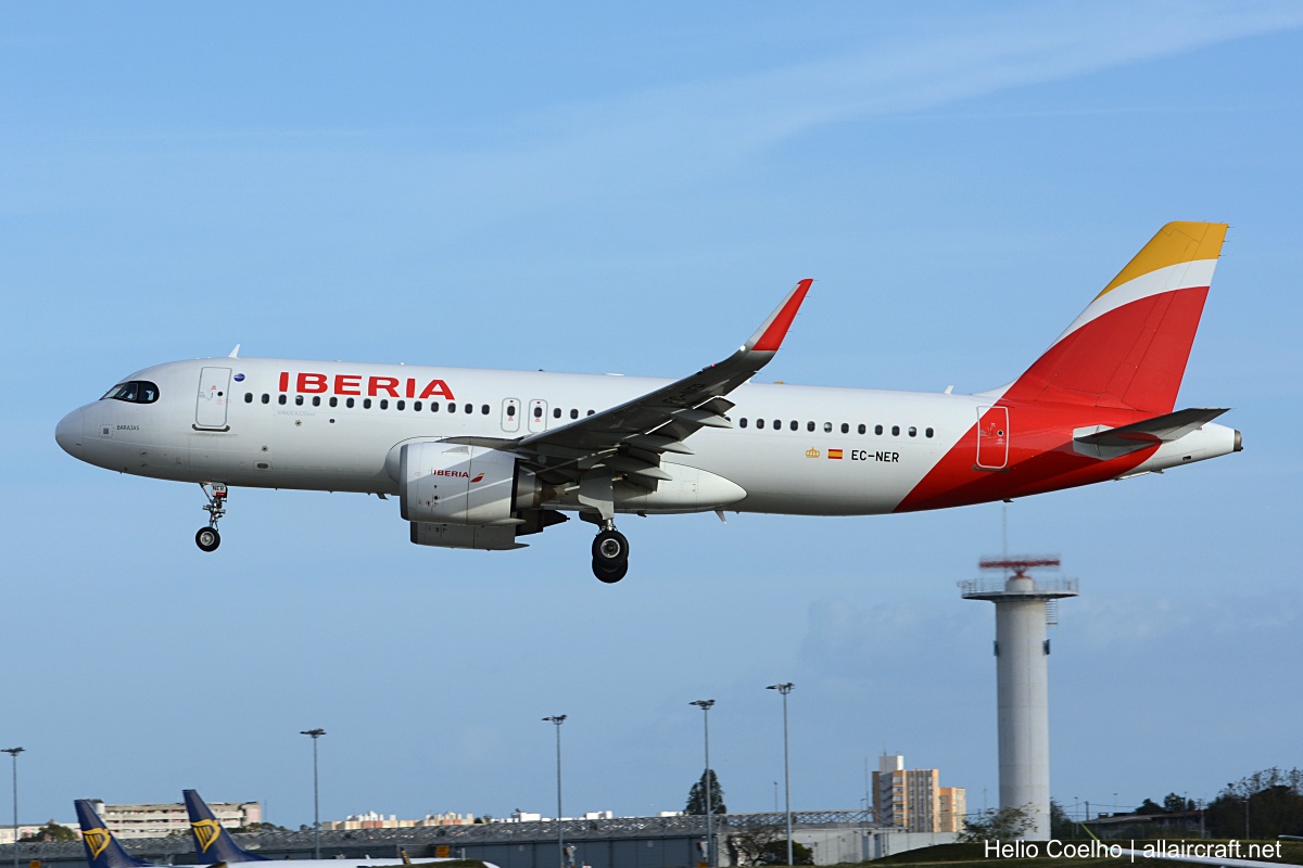 EC-NER 8996 Airbus A320-251N