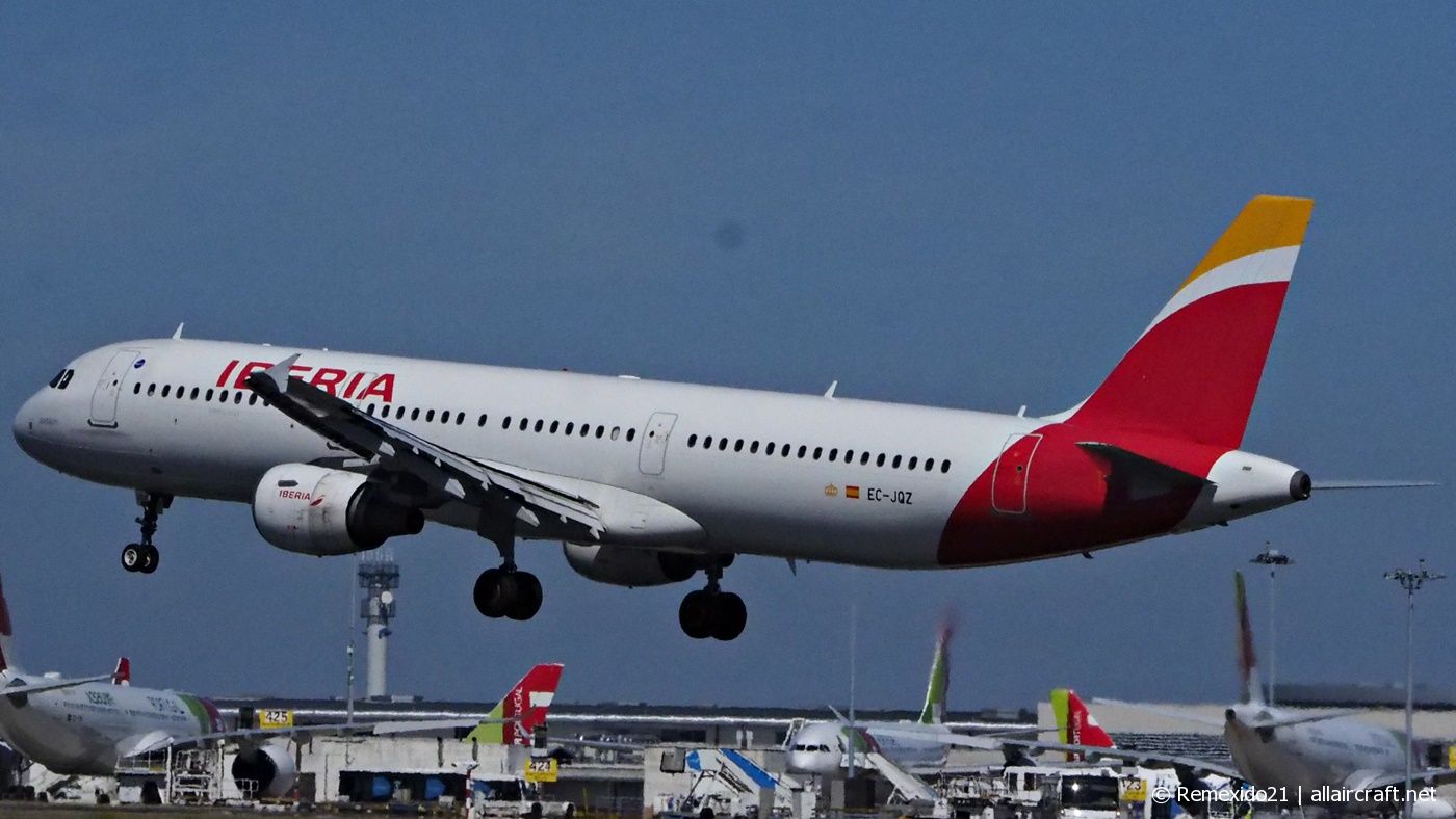 EC-JQZ (2736) 2006 Airbus A321-211