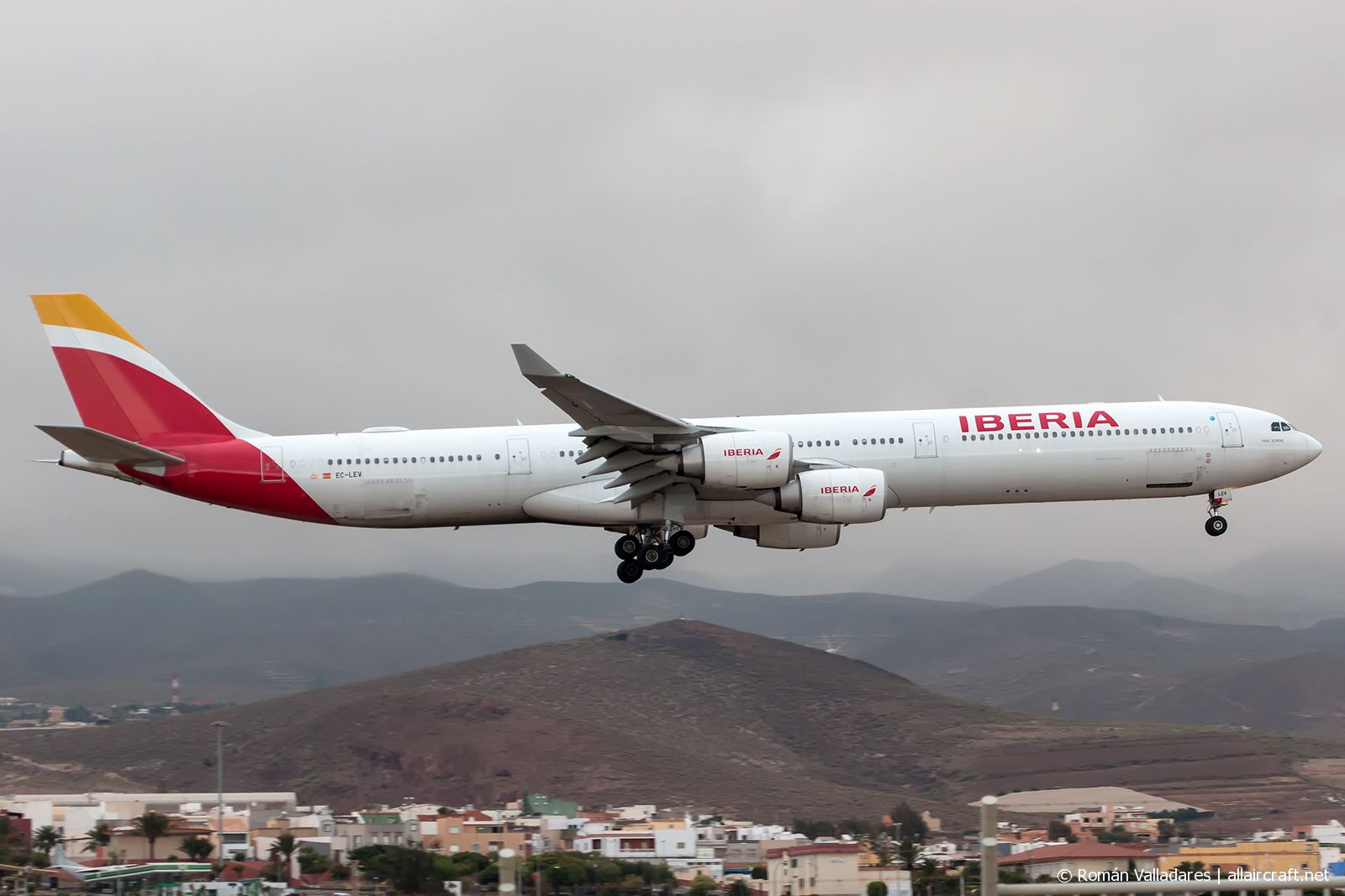 EC-LEV (1079) 2010 Airbus A340-642