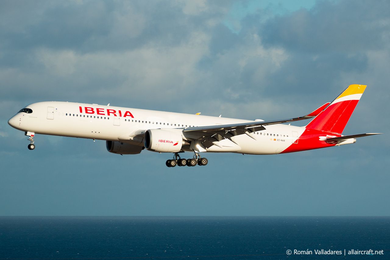 EC-NVR (549) 2022 Airbus A350-941