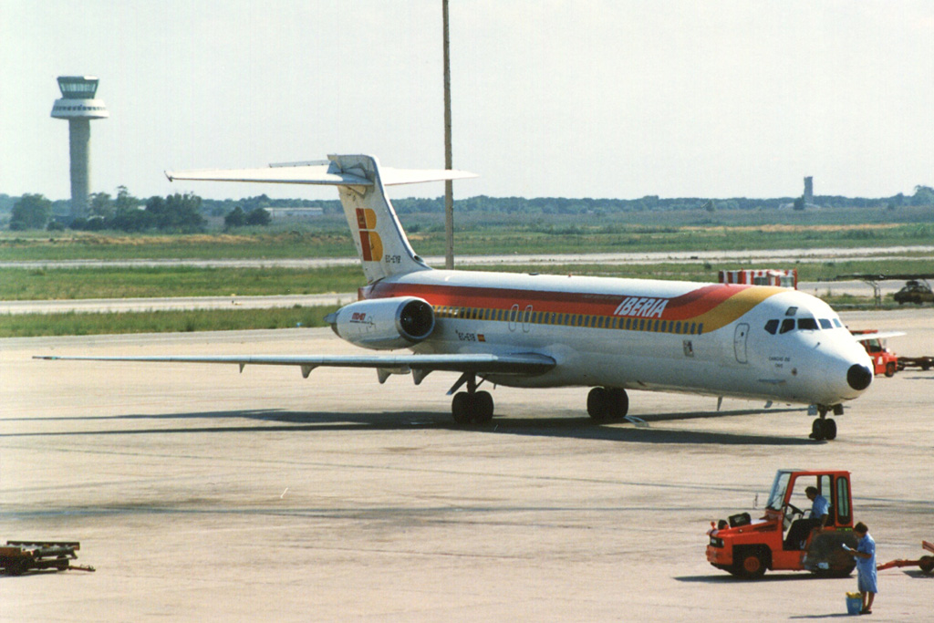 EC-EYB (49838) McDonnell Douglas MD-87