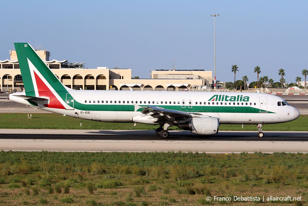 EI-EID (4523) 2010 Airbus A320-216