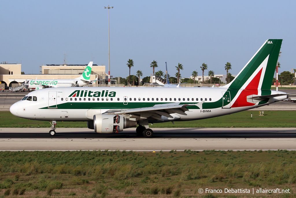 I-BIMA (1722) 2002 Airbus A319-112