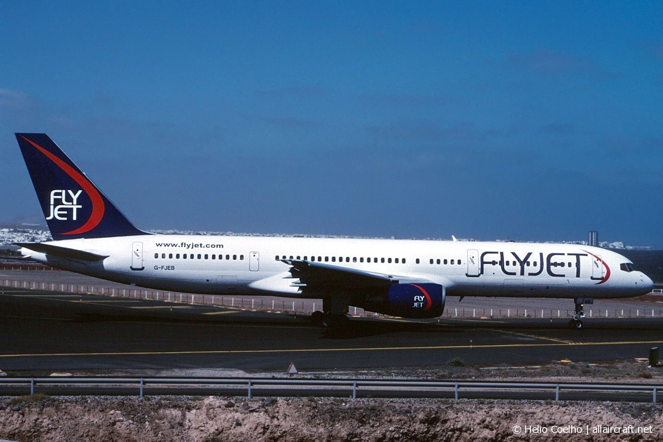 G-FJEB (24290) 1989 Boeing 757-23A