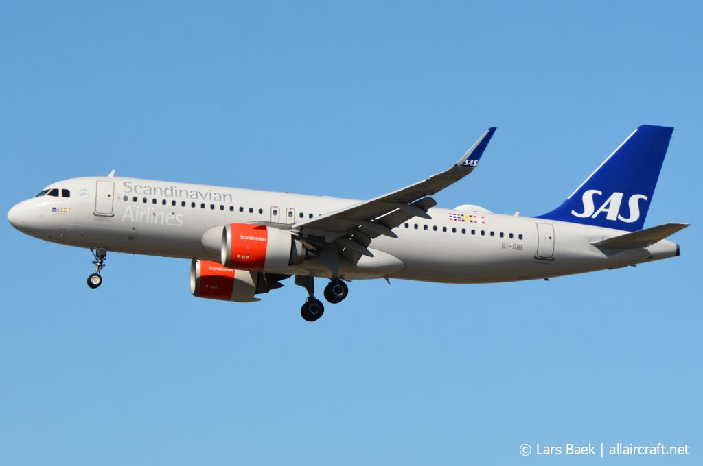 EI-SIB (7951) 2017 Airbus A320-251N