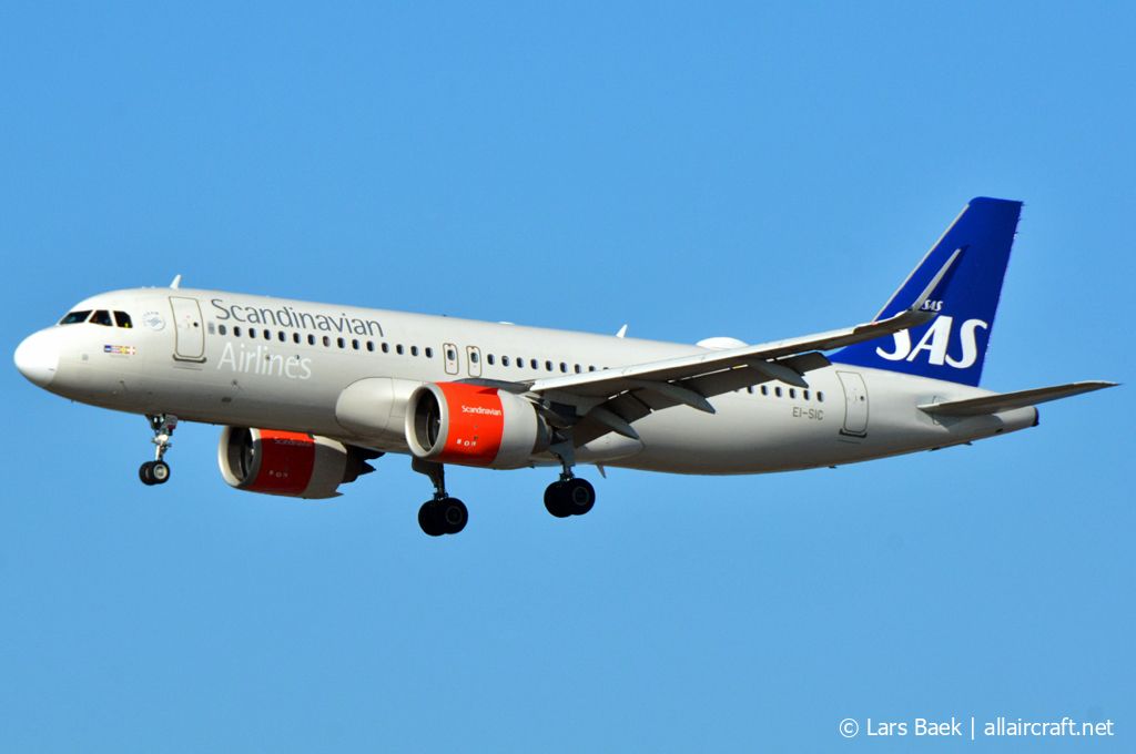 EI-SIC (7979) 2017 Airbus A320-251N