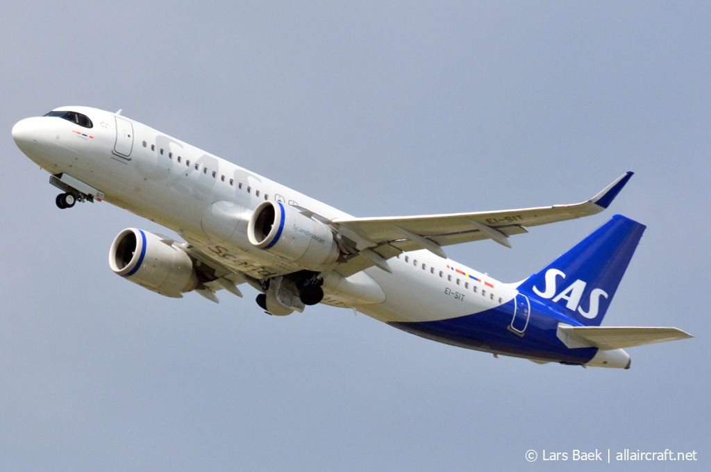 EI-SIT (10937) 2022 Airbus A320-251N