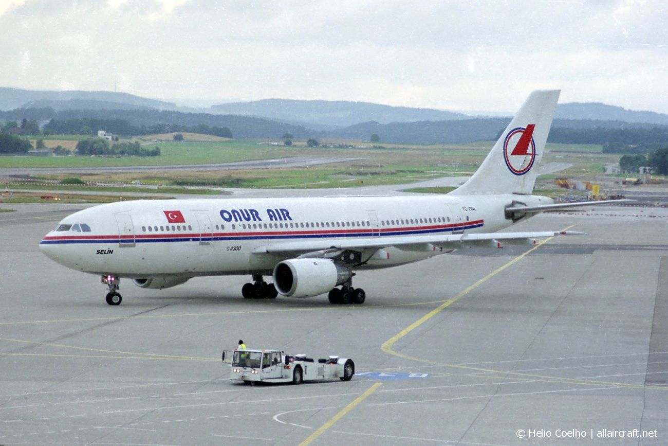 TC-ONL (087) 1979 Airbus A300B4-103