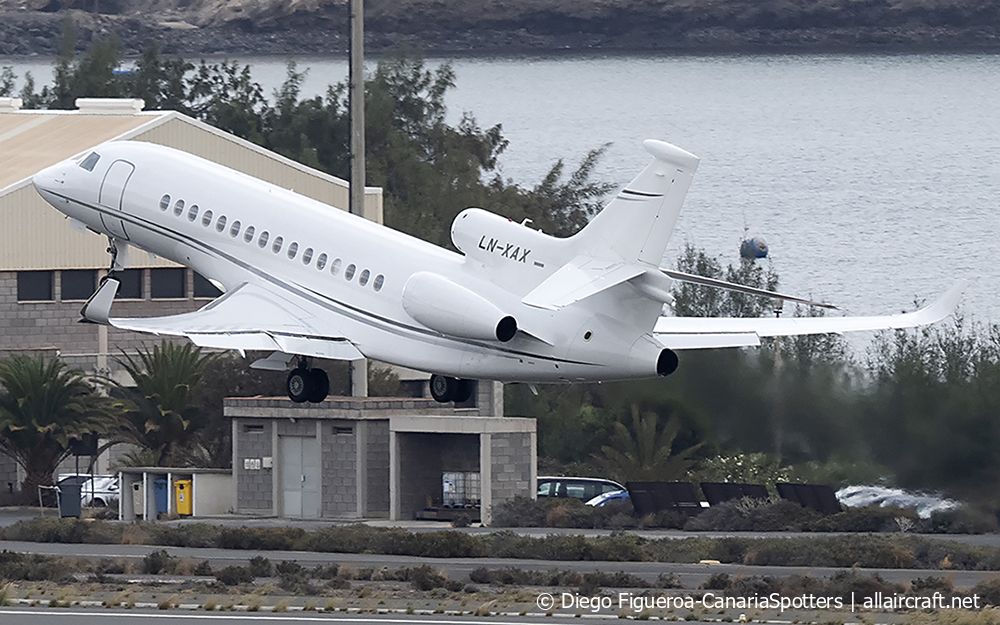 LN-XAX (456) 2019 Dassault Falcon 8X
