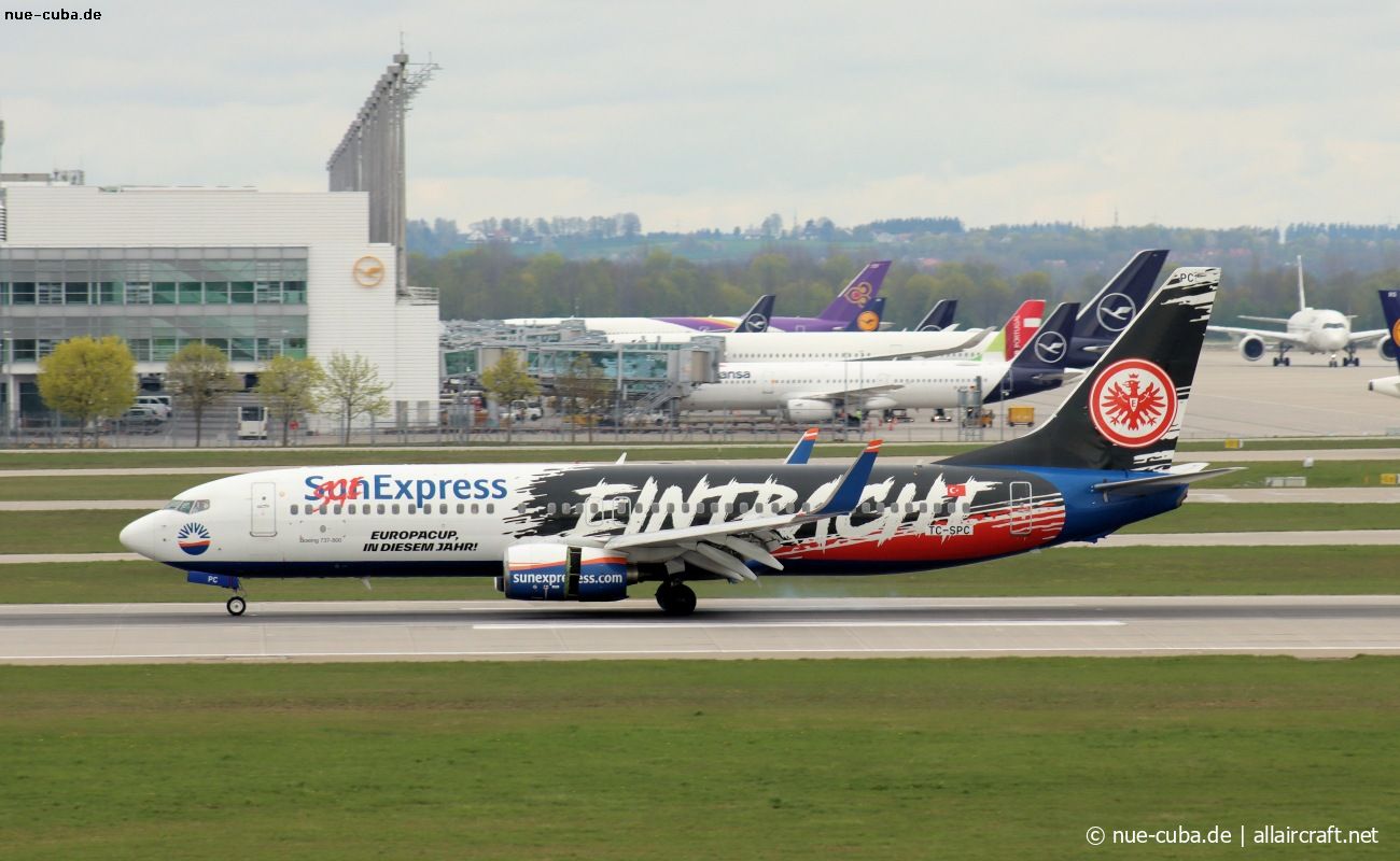 TC-SPC (34984) 2011 Boeing 737-8AS(WL)
