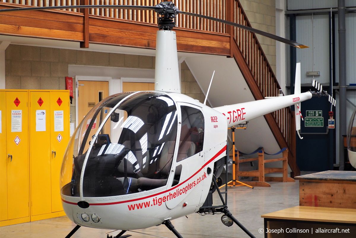 G-TGRE (0471) 1985 Robinson R22 Alpha