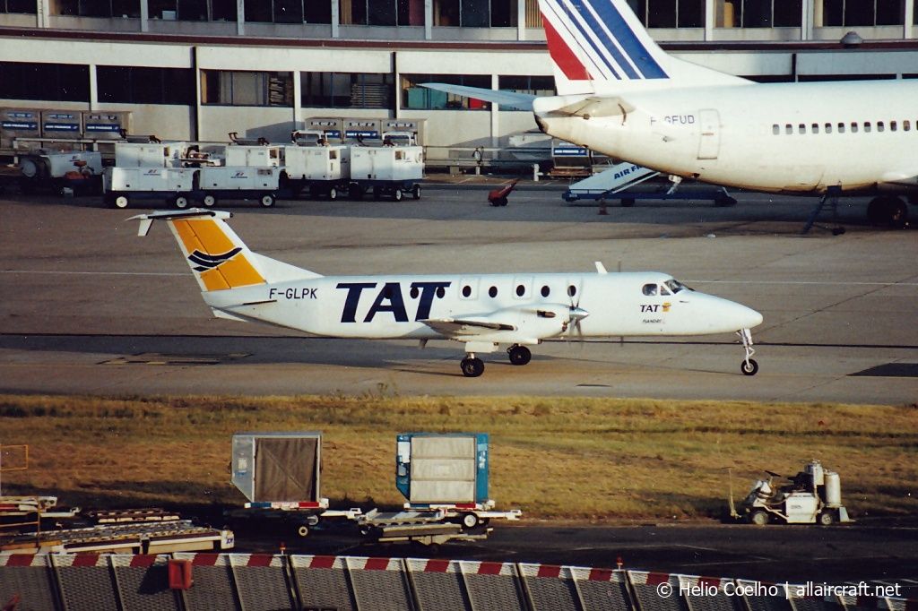 F-GLPK (UC-74) 1989 Beechcraft 1900C