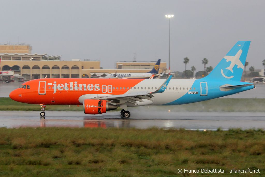 TC-DCD (5995) 2014 Airbus A320-214(WL)