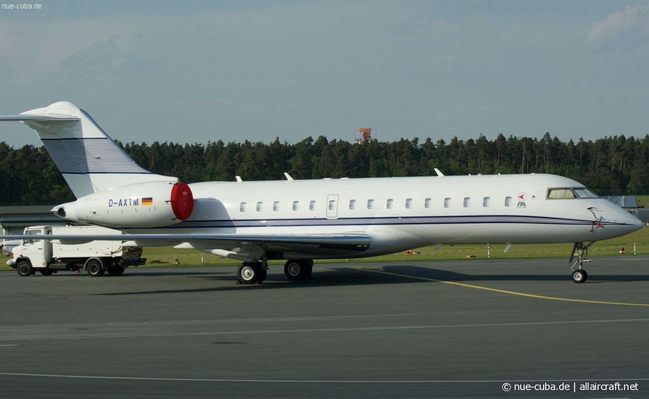 D-AXTM (9102) 2001 Bombardier Global Express