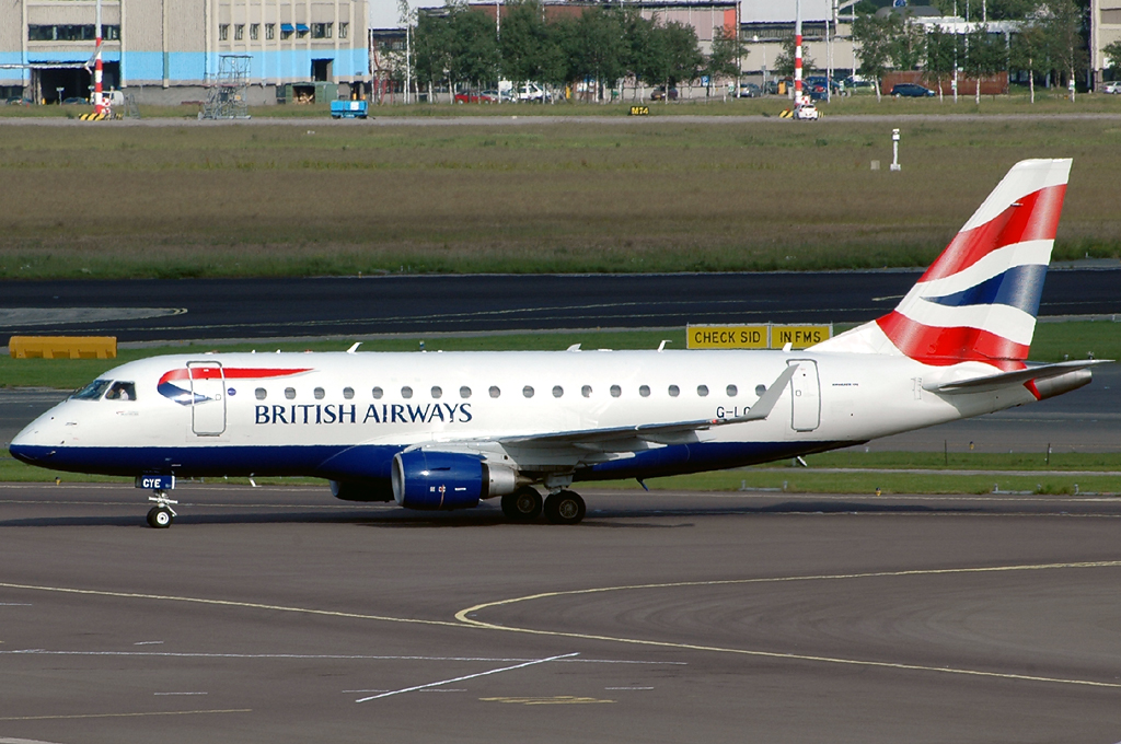 G-LCYE (cn 17000296) Embraer 170-100STD