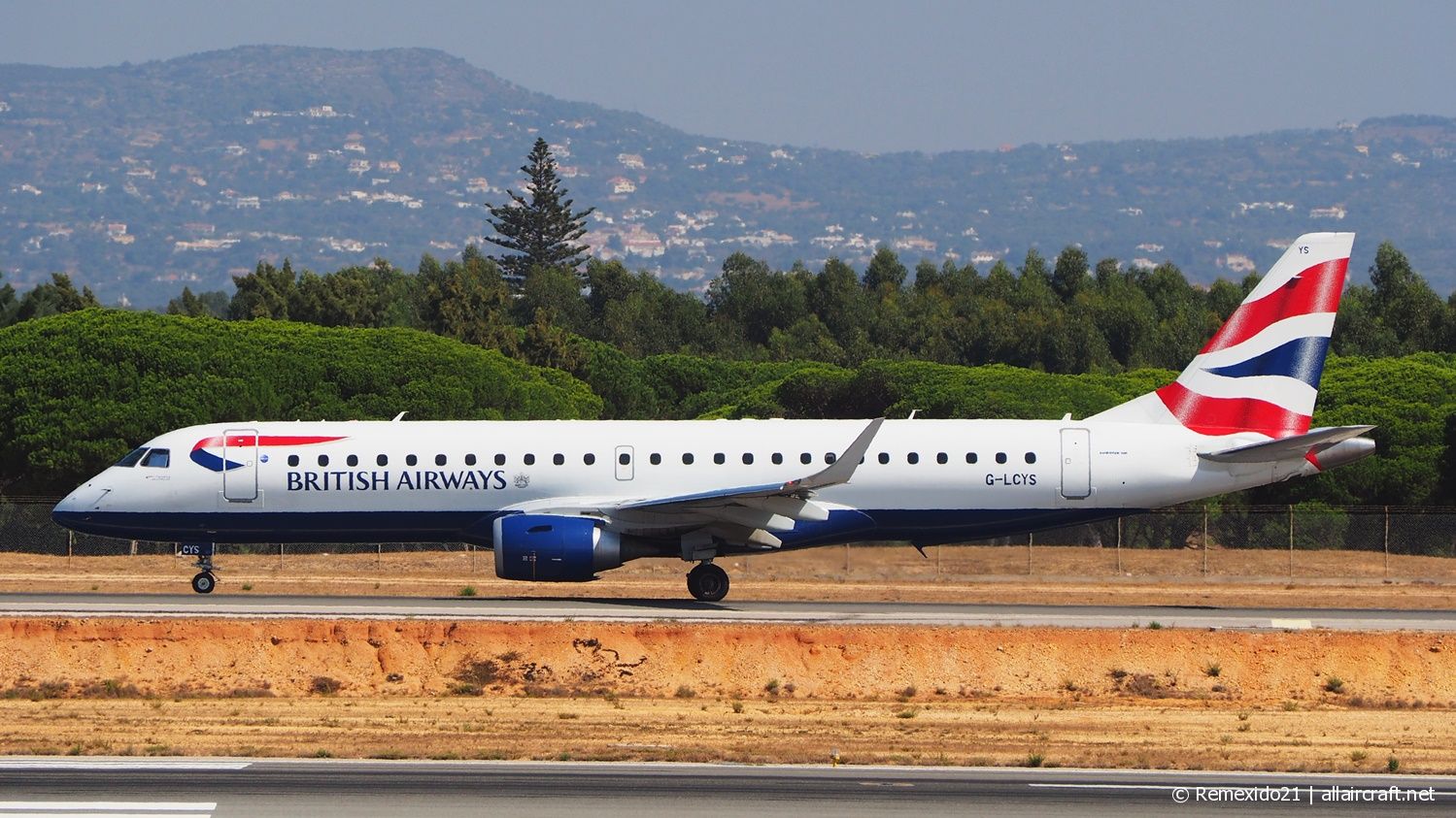 G-LCYS (19000663) Embraer 190-100SR