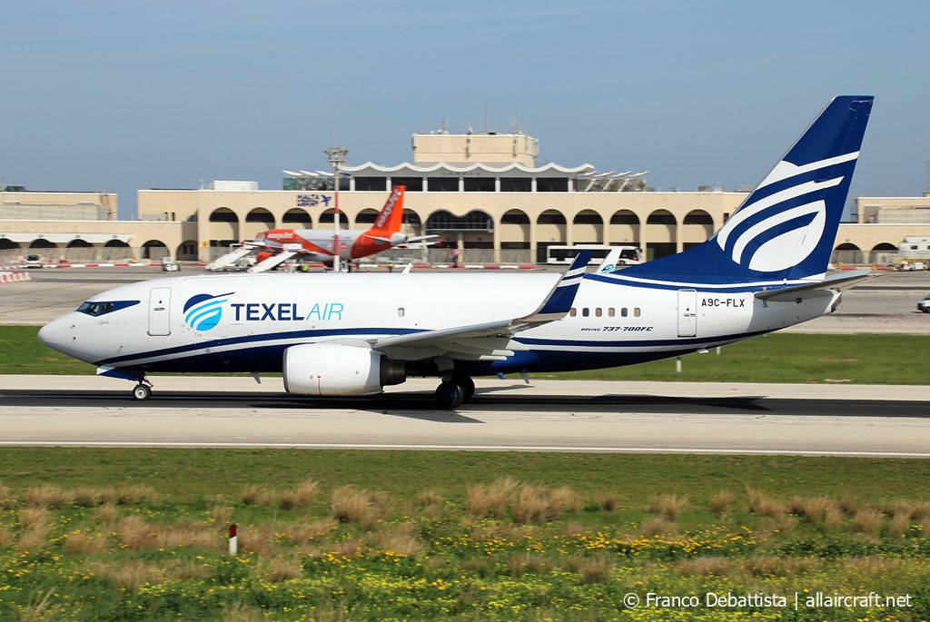 A9C-FLX (30293) 2004 Boeing 737-76Q(FC)(WL)