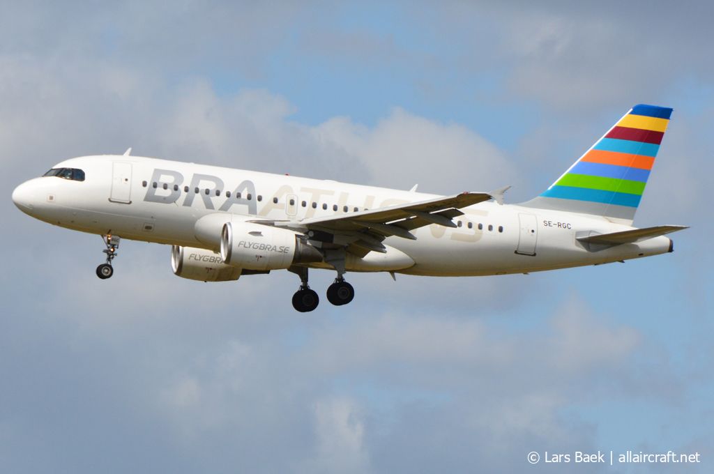 SE-RGC (3445) 2008 Airbus A319-112