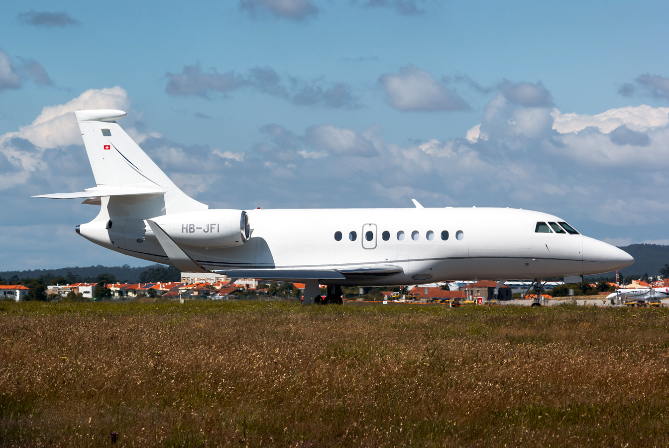 HB-JFI (256) 2012 Dassault Falcon 2000 LX