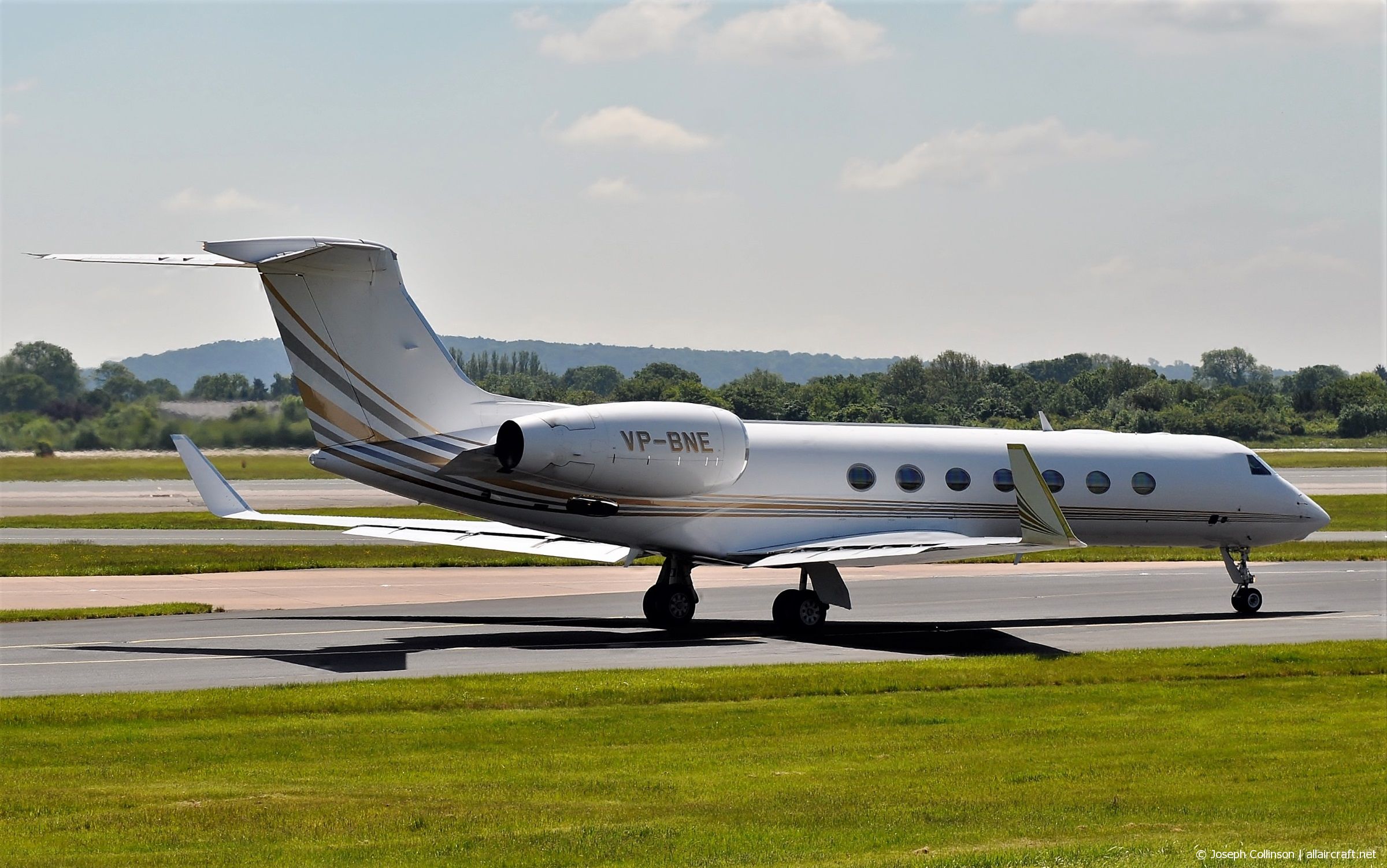 VP-BNE (5051) 2005 Gulfstream Aerospace G550
