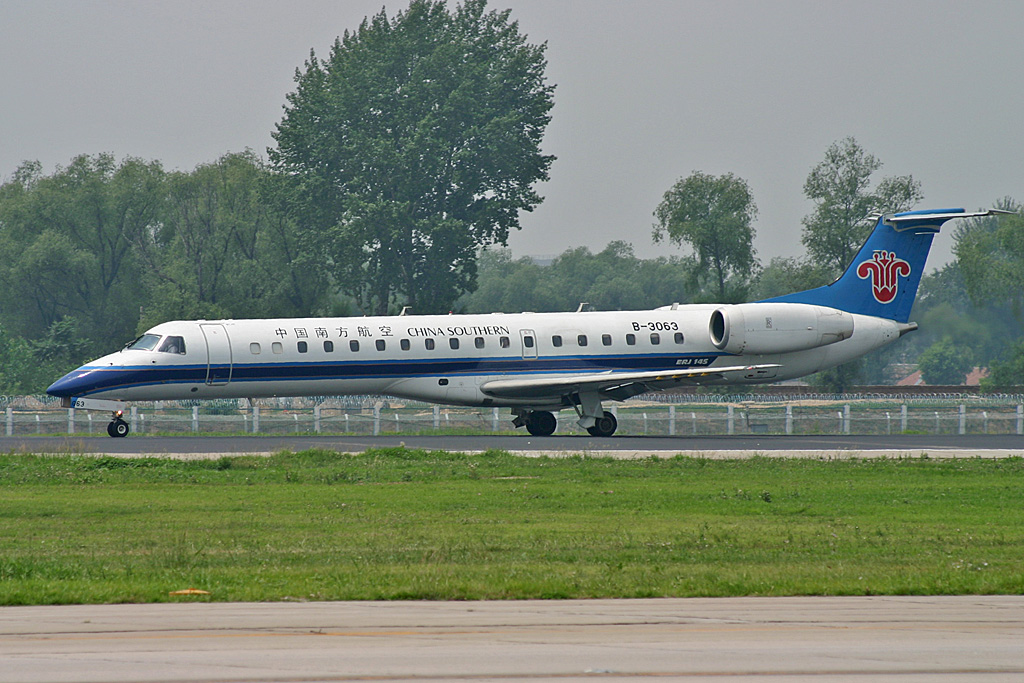 B-3063 (14500804) Embraer ERJ-145LI