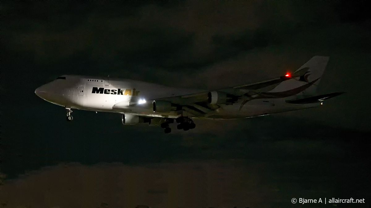 9H-MSK (27044) 1994 Boeing 747-4H6(BDSF)