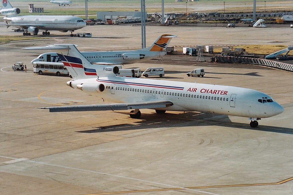 F-GCDD (22084) 1980 Boeing 727-228(Adv)