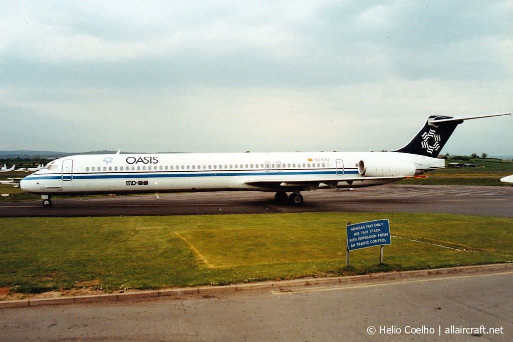 EC-EZU (49620) 1988 McDonnell Douglas MD-83