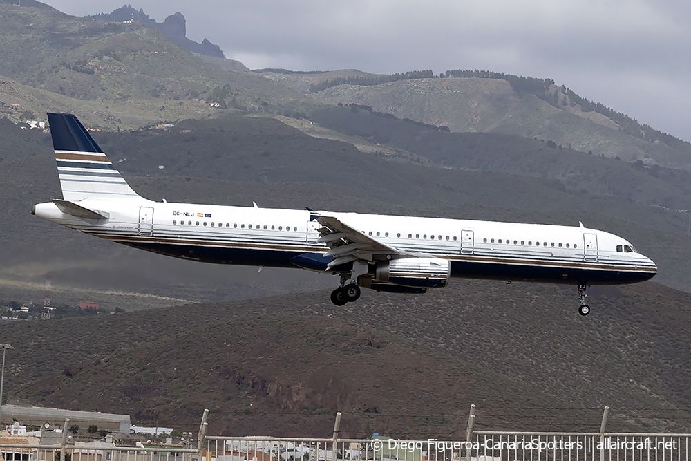 EC-NLJ (3636) 2008 Airbus A321-231